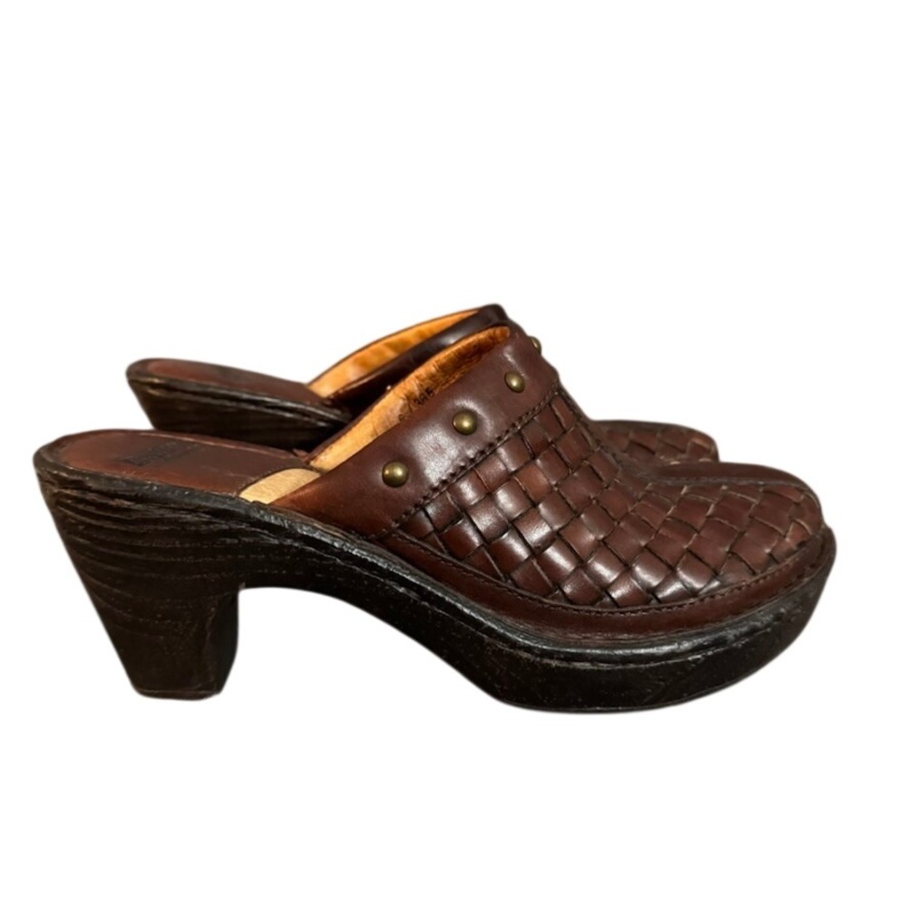 Born Brown Woven Leather Clogs Studded Platform Mules Block Heel Womens 7